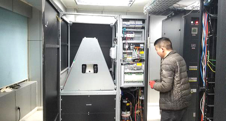 審計廳主機房精密空調更換圓滿完成，信息系統運行維護服務保障有力